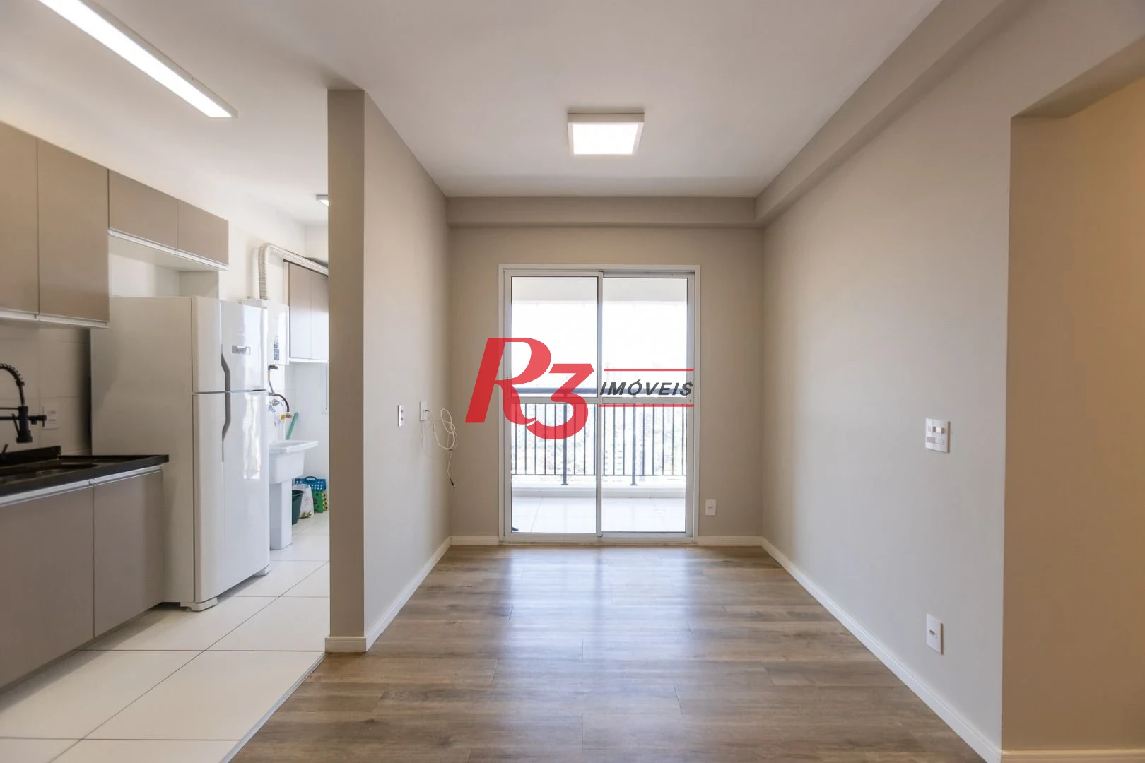Apartamento com 2 dormitórios para alugar, 64 m² por R$ 4.200,00/mês - Marapé - Santos/SP