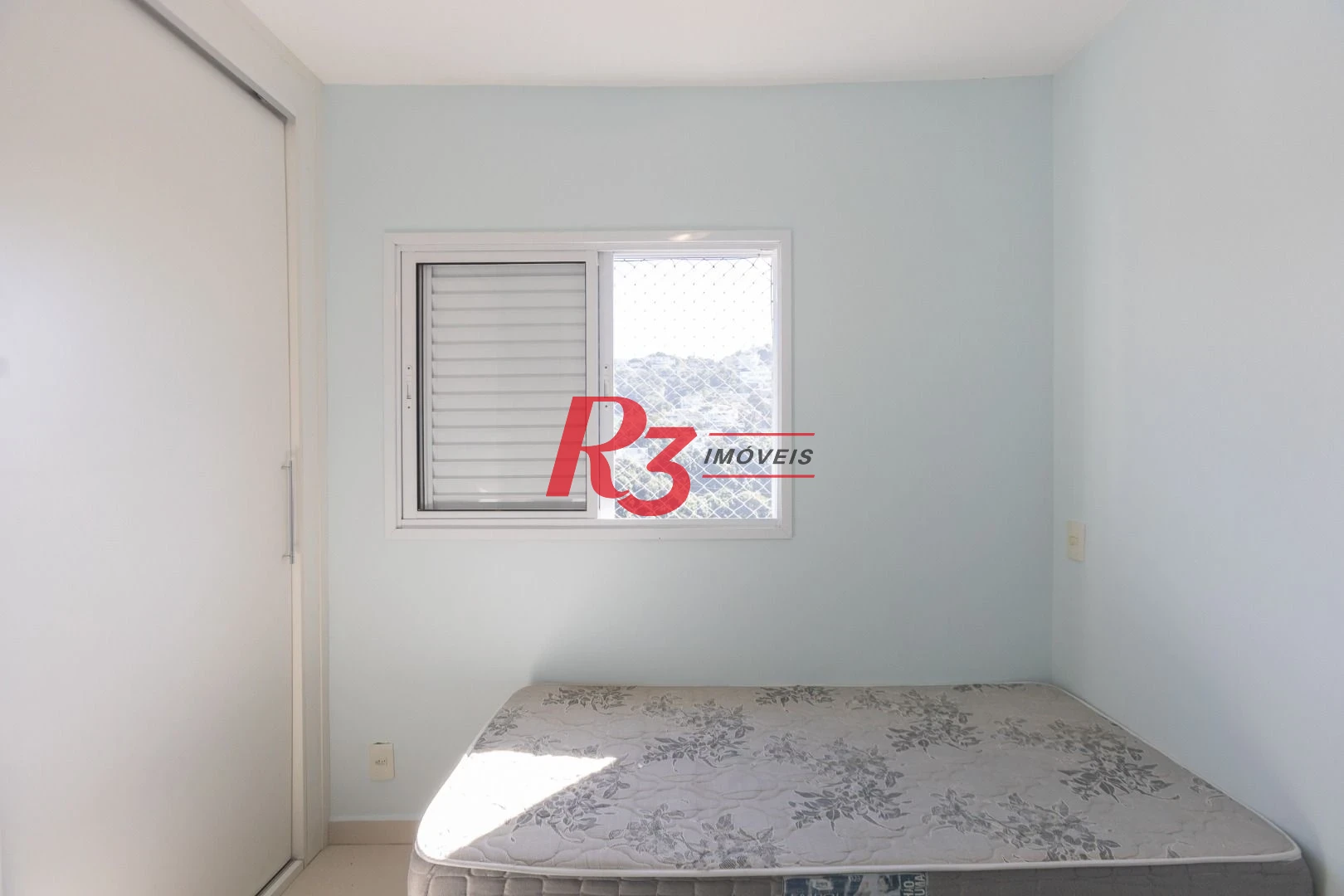 Apartamento com 2 dormitórios à venda, 66 m² por R$ 695.000,00 - José Menino - Santos/SP