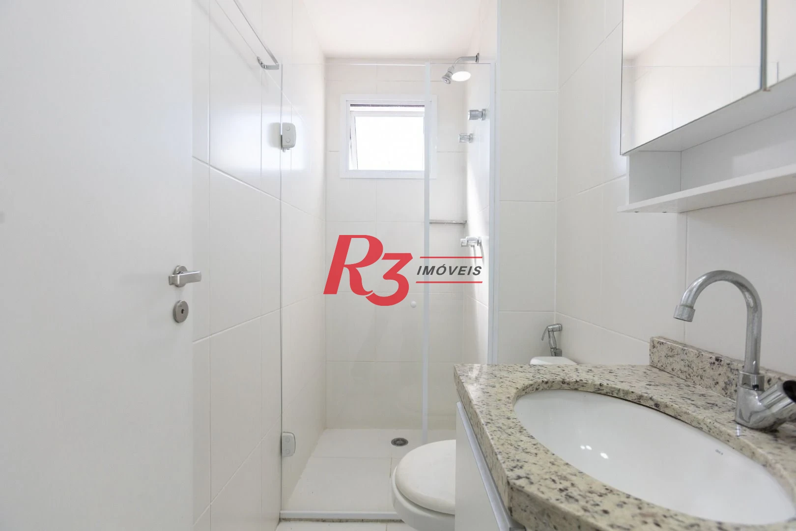 Apartamento com 2 dormitórios à venda, 66 m² por R$ 695.000,00 - José Menino - Santos/SP