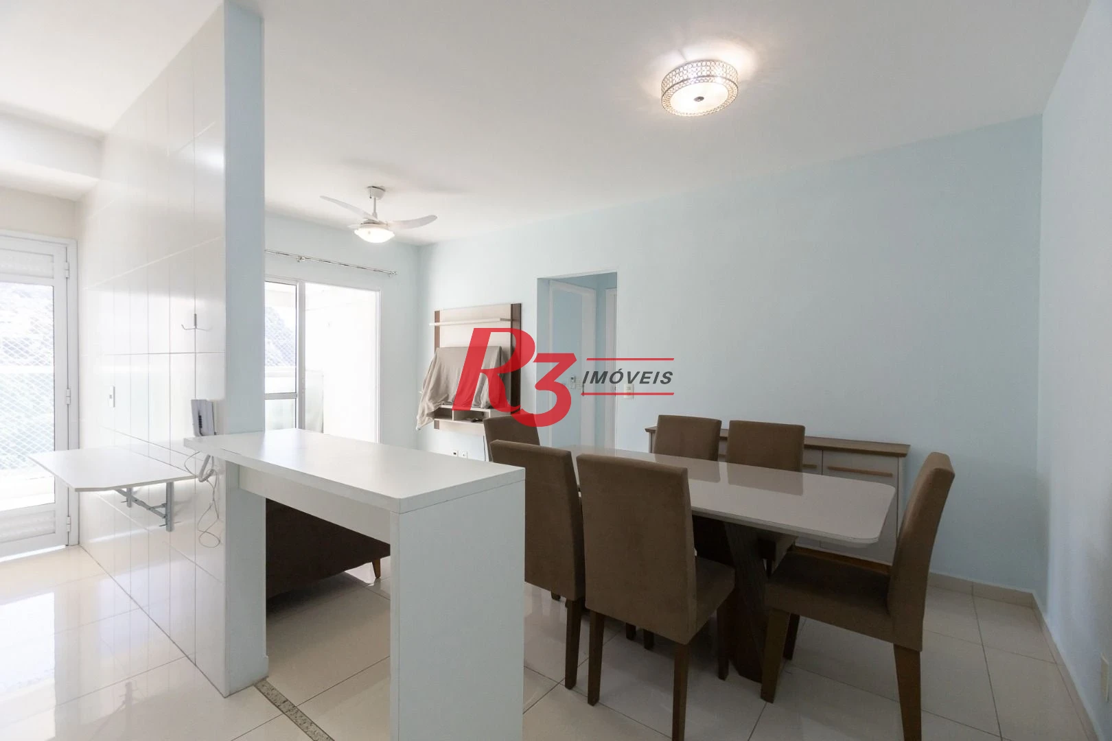 Apartamento com 2 dormitórios à venda, 66 m² por R$ 695.000,00 - José Menino - Santos/SP