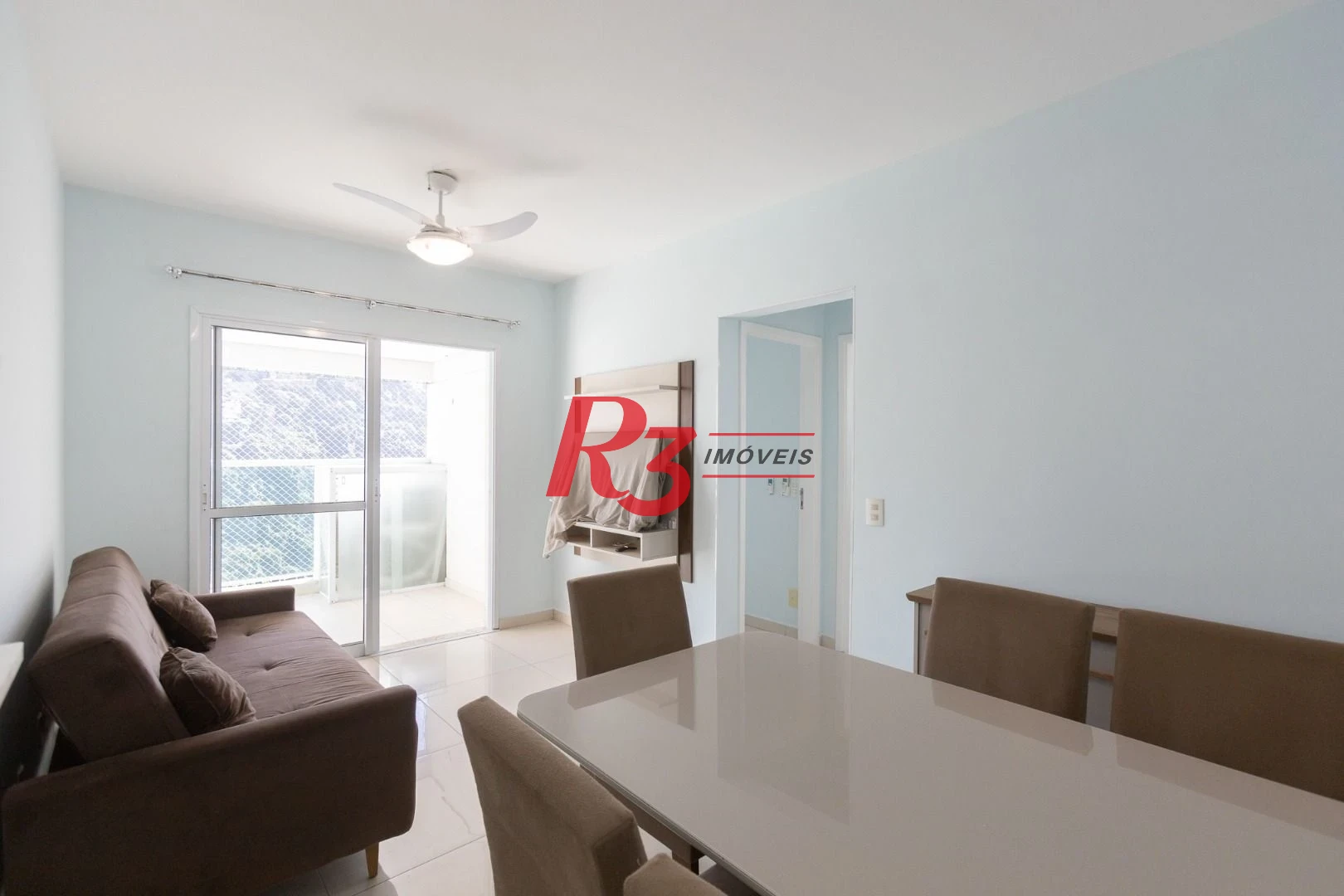Apartamento com 2 dormitórios à venda, 66 m² por R$ 695.000,00 - José Menino - Santos/SP