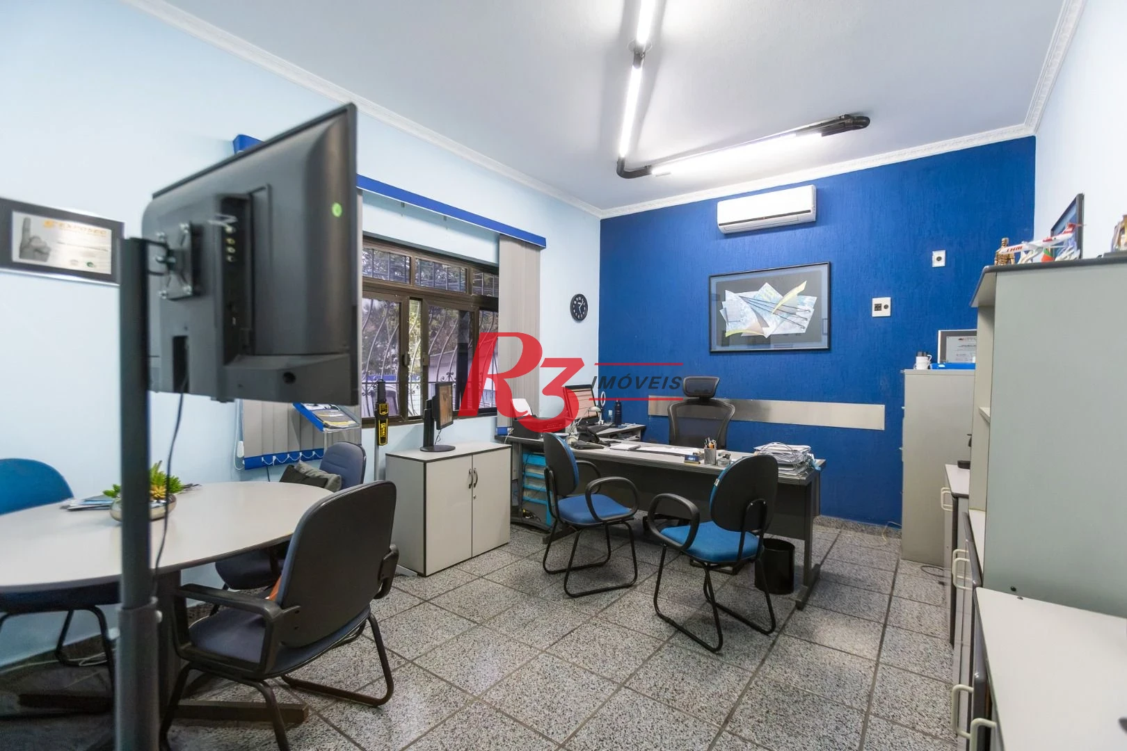 Casa com 3 dormitórios à venda, 195 m² por R$ 2.200.000,00 - Vila Matias - Santos/SP