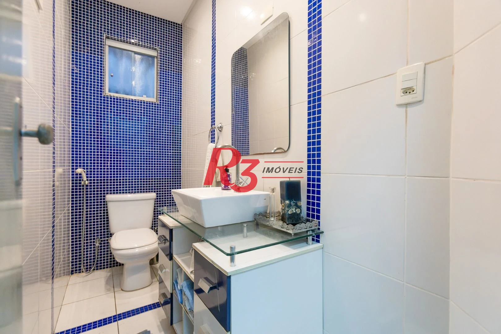 Casa com 3 dormitórios à venda, 195 m² por R$ 2.200.000,00 - Vila Matias - Santos/SP