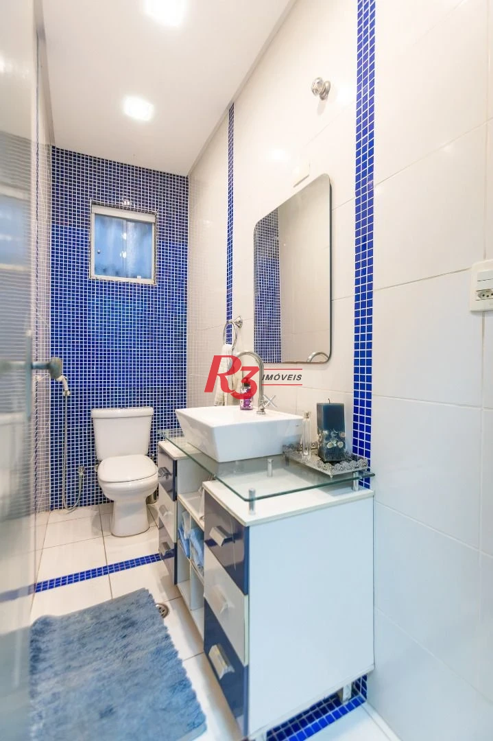 Casa com 3 dormitórios à venda, 195 m² por R$ 2.200.000,00 - Vila Matias - Santos/SP