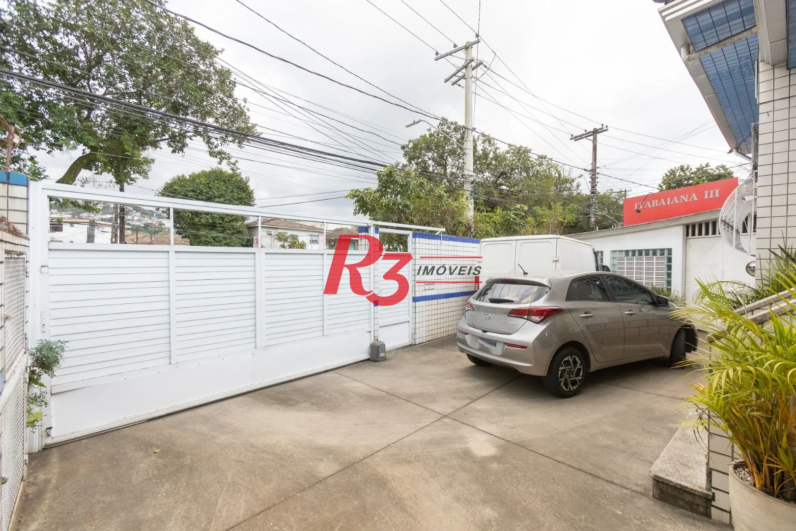 Casa com 3 dormitórios à venda, 195 m² por R$ 2.200.000,00 - Vila Matias - Santos/SP