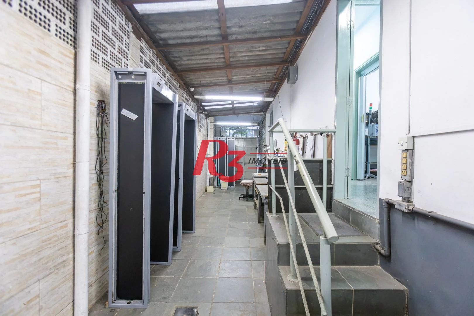 Casa com 3 dormitórios à venda, 195 m² por R$ 2.200.000,00 - Vila Matias - Santos/SP