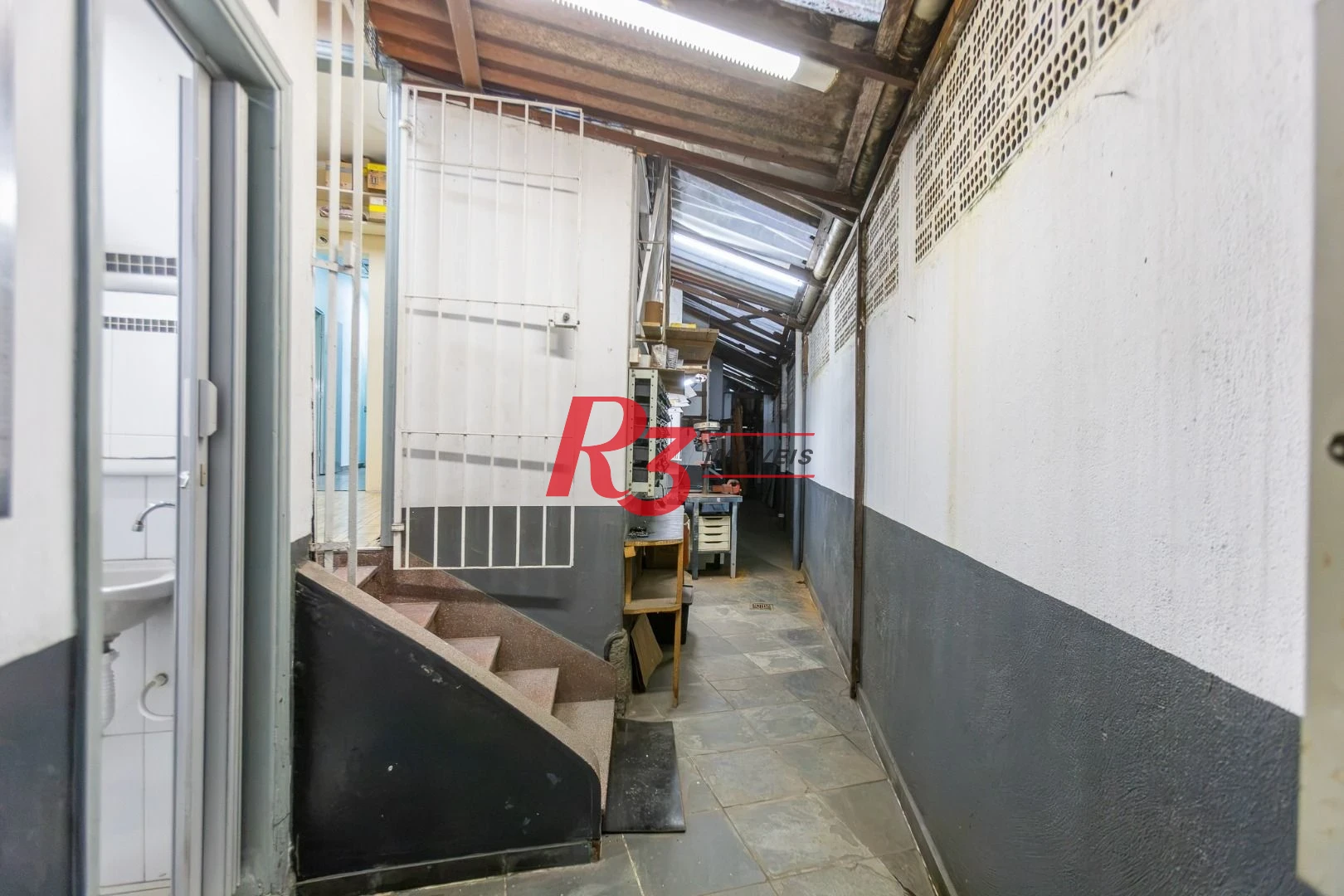 Casa com 3 dormitórios à venda, 195 m² por R$ 2.200.000,00 - Vila Matias - Santos/SP