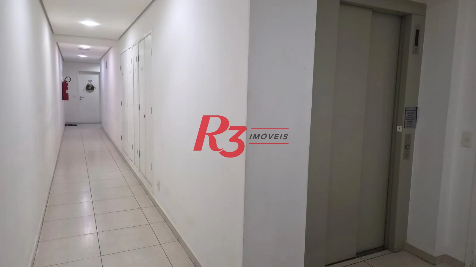Apartamento com 1 dormitório para alugar, 50 m² por R$ 3.300,00/mês - Vila Matias - Santos/SP