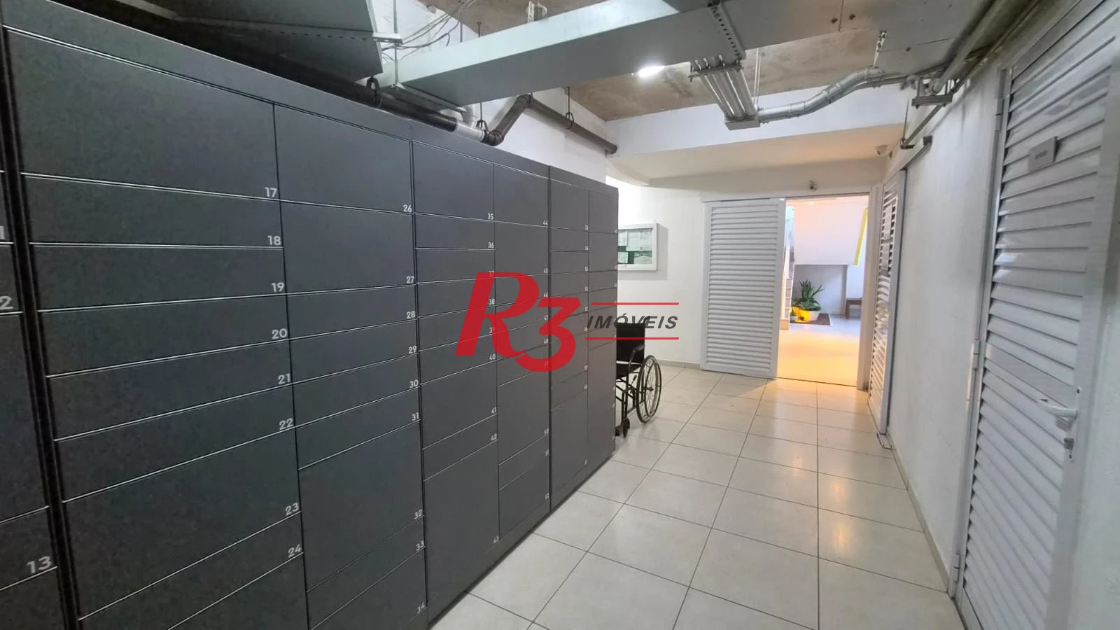 Apartamento com 1 dormitório para alugar, 50 m² por R$ 3.300,00/mês - Vila Matias - Santos/SP