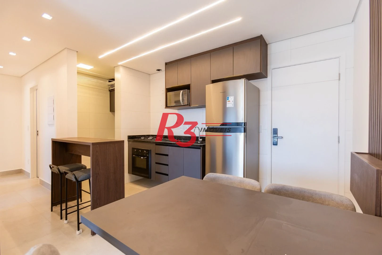 Apartamento com 2 dormitórios para alugar, 56 m² por R$ 5.500,02/mês - Macuco - Santos/SP