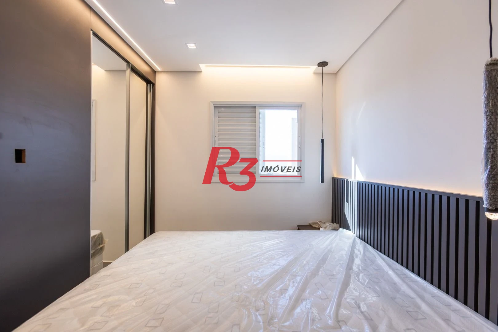 Apartamento com 2 dormitórios para alugar, 56 m² por R$ 5.500,02/mês - Macuco - Santos/SP