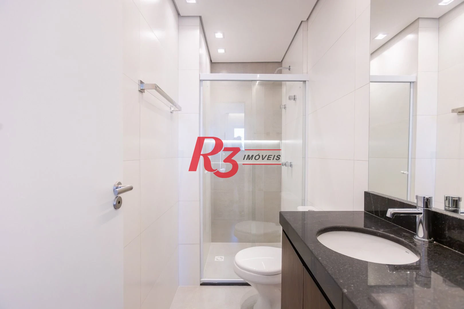 Apartamento com 2 dormitórios para alugar, 56 m² por R$ 5.500,02/mês - Macuco - Santos/SP