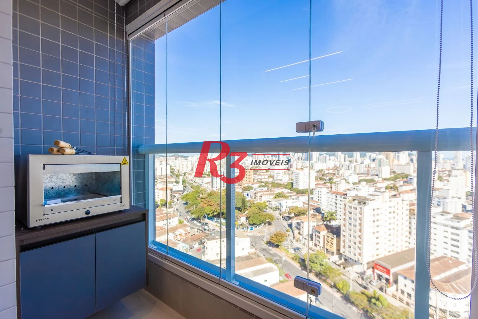 Apartamento com 2 dormitórios para alugar, 56 m² por R$ 4.800,02/mês - Macuco - Santos/SP