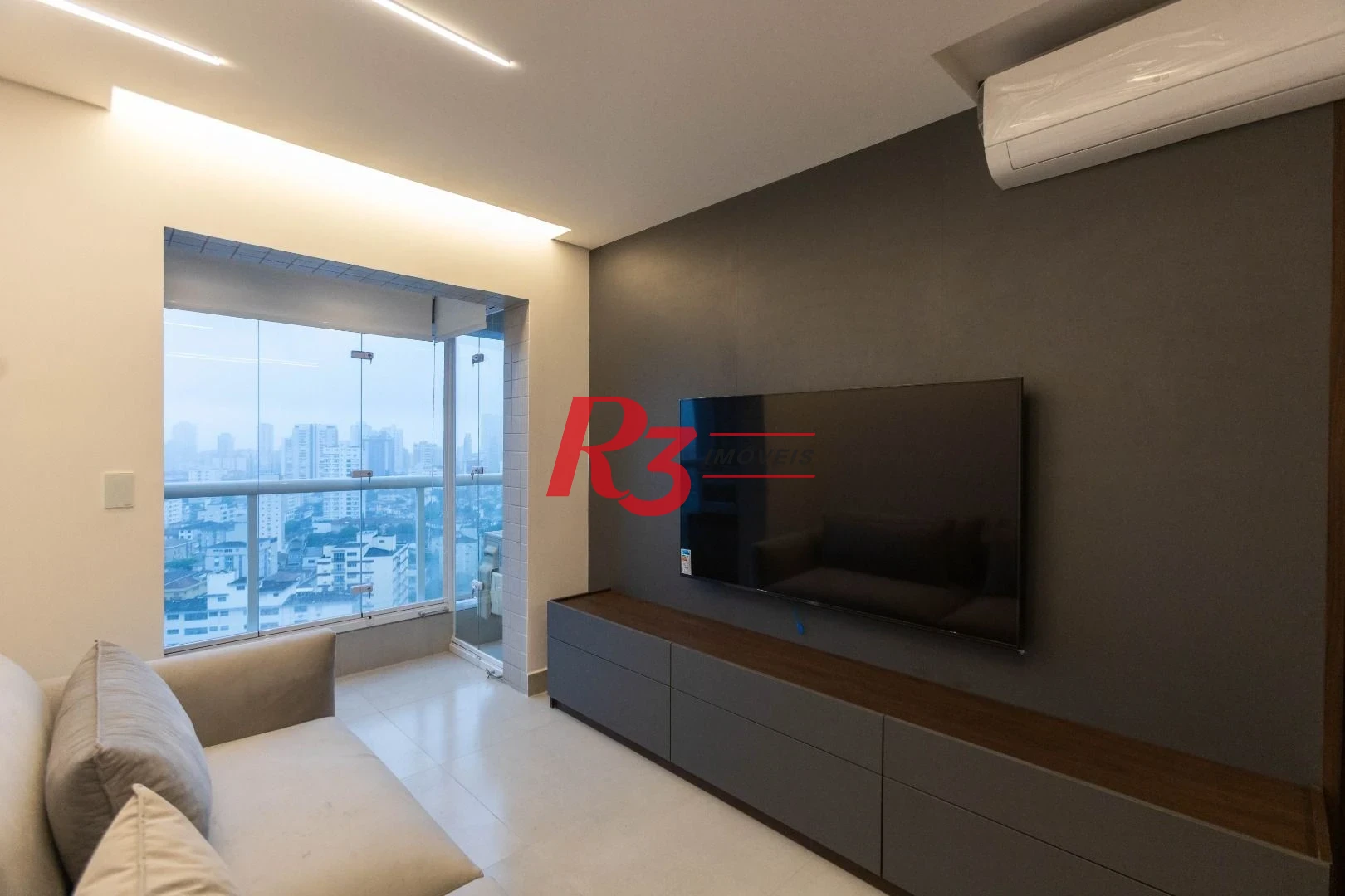 Apartamento para alugar, 56 m² por R$ 5.300,02/mês - Macuco - Santos/SP