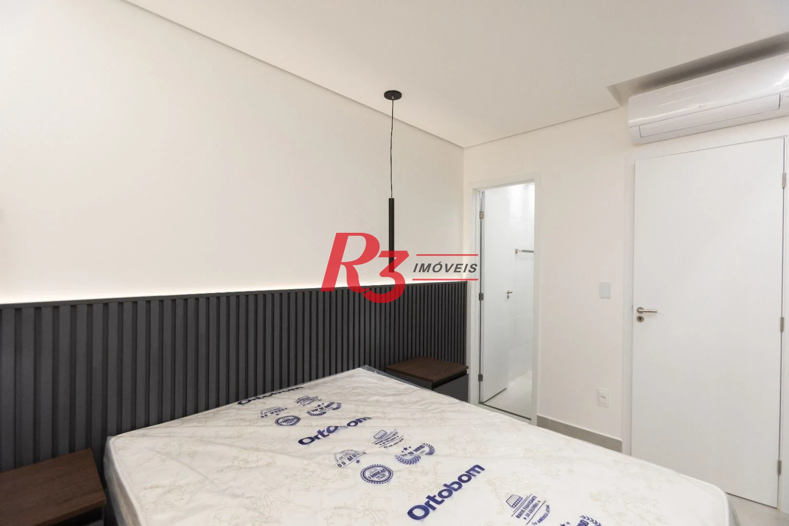 Apartamento para alugar, 56 m² por R$ 5.300,02/mês - Macuco - Santos/SP