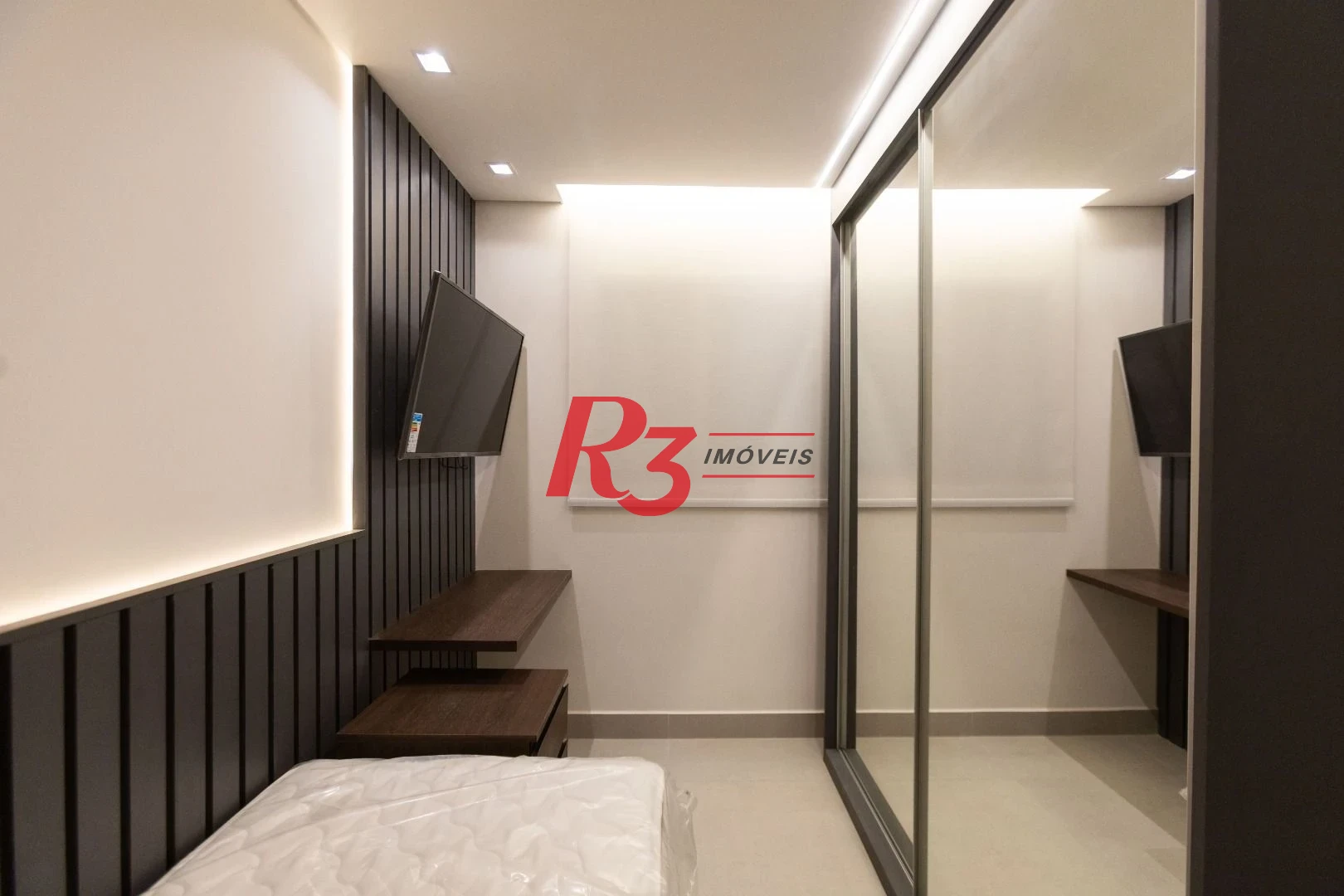 Apartamento para alugar, 56 m² por R$ 5.300,02/mês - Macuco - Santos/SP