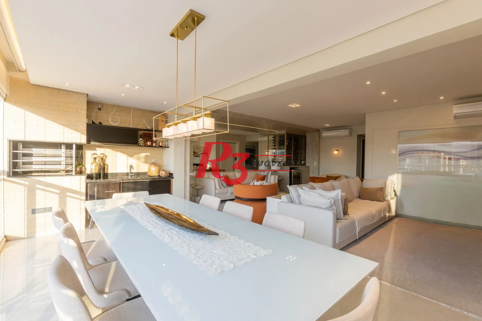 Apartamento com 4 dormitórios à venda, 180 m² por R$ 3.400.000,00 - Gonzaga - Santos/SP