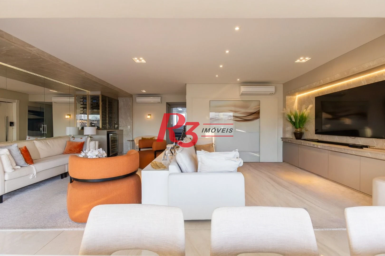 Apartamento com 4 dormitórios à venda, 180 m² por R$ 3.400.000,00 - Gonzaga - Santos/SP