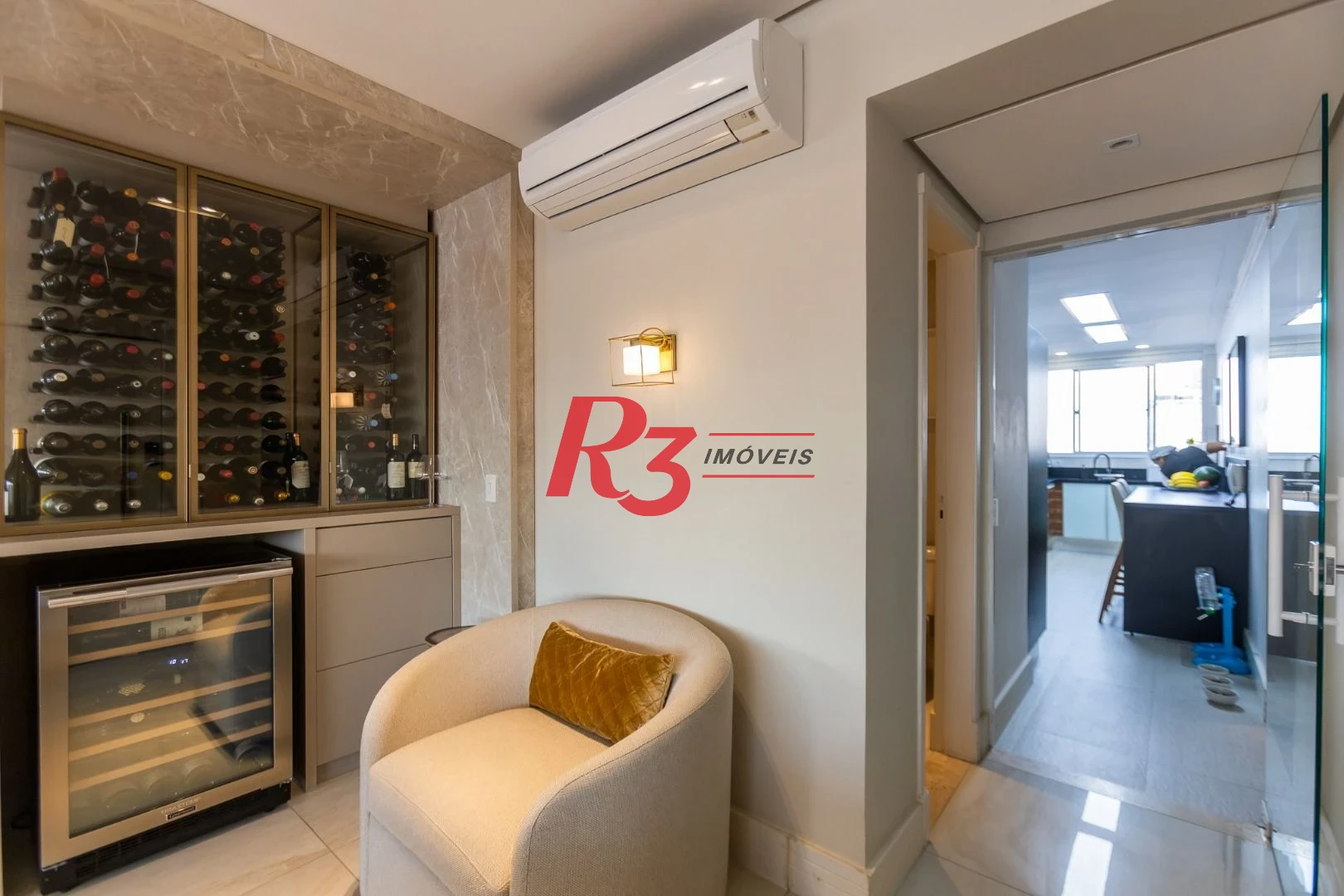 Apartamento com 4 dormitórios à venda, 180 m² por R$ 3.400.000,00 - Gonzaga - Santos/SP