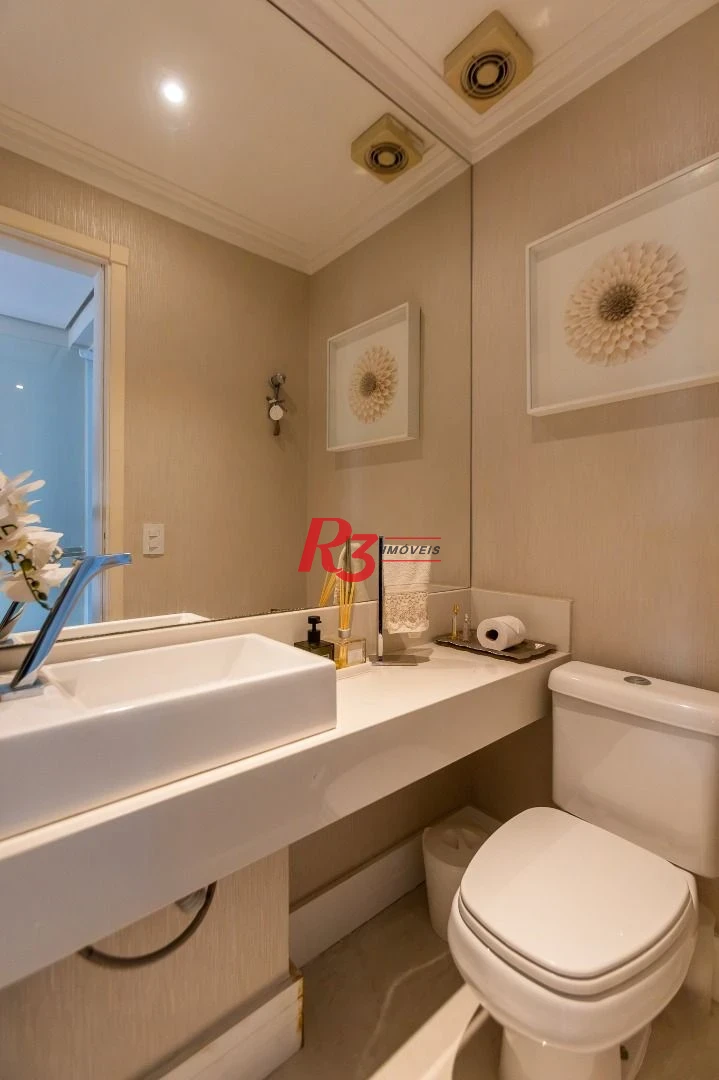 Apartamento com 4 dormitórios à venda, 180 m² por R$ 3.400.000,00 - Gonzaga - Santos/SP