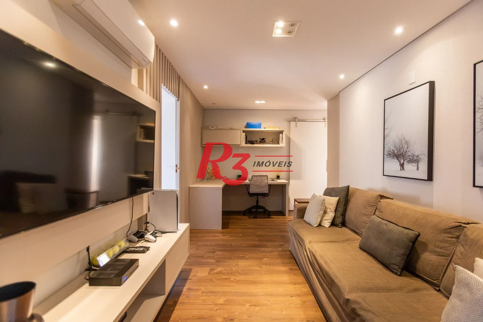 Apartamento com 4 dormitórios à venda, 180 m² por R$ 3.400.000,00 - Gonzaga - Santos/SP