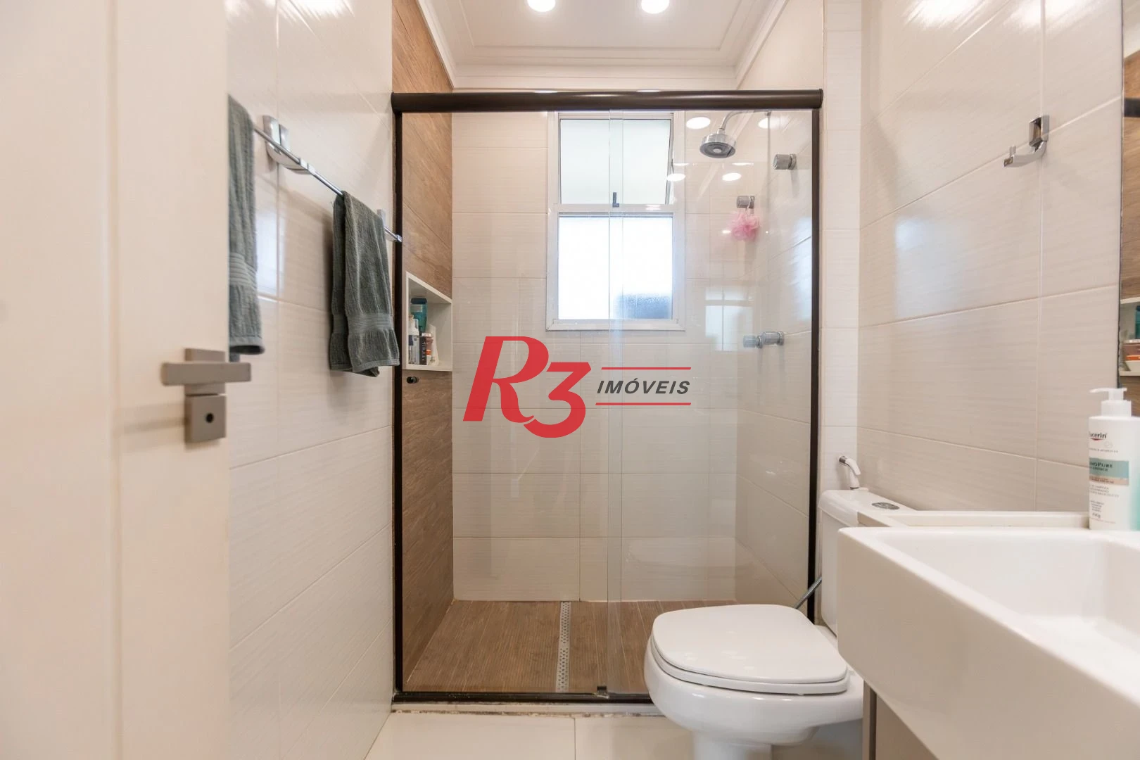 Apartamento com 4 dormitórios à venda, 180 m² por R$ 3.400.000,00 - Gonzaga - Santos/SP