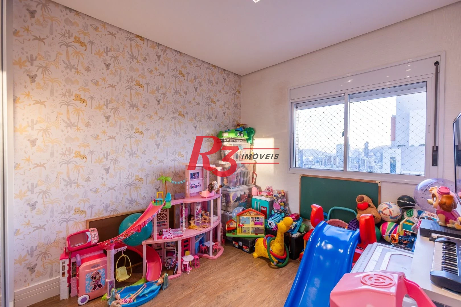 Apartamento com 4 dormitórios à venda, 180 m² por R$ 3.400.000,00 - Gonzaga - Santos/SP