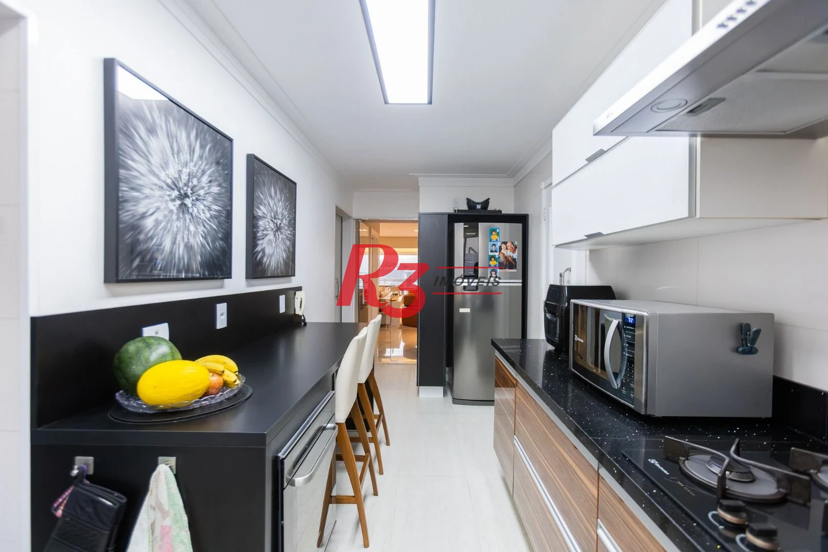 Apartamento com 4 dormitórios à venda, 180 m² por R$ 3.400.000,00 - Gonzaga - Santos/SP
