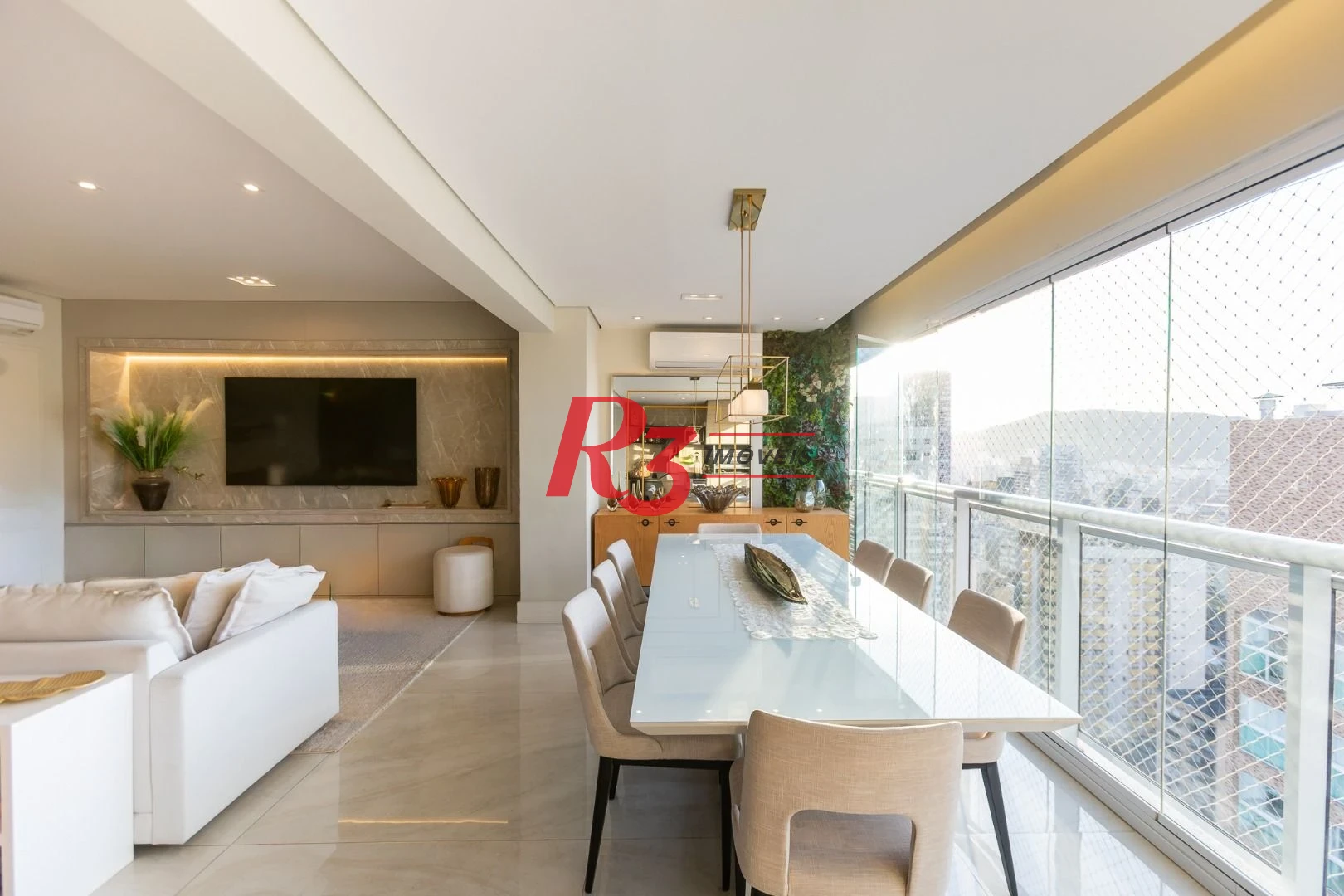 Apartamento com 4 dormitórios à venda, 180 m² por R$ 3.400.000,00 - Gonzaga - Santos/SP