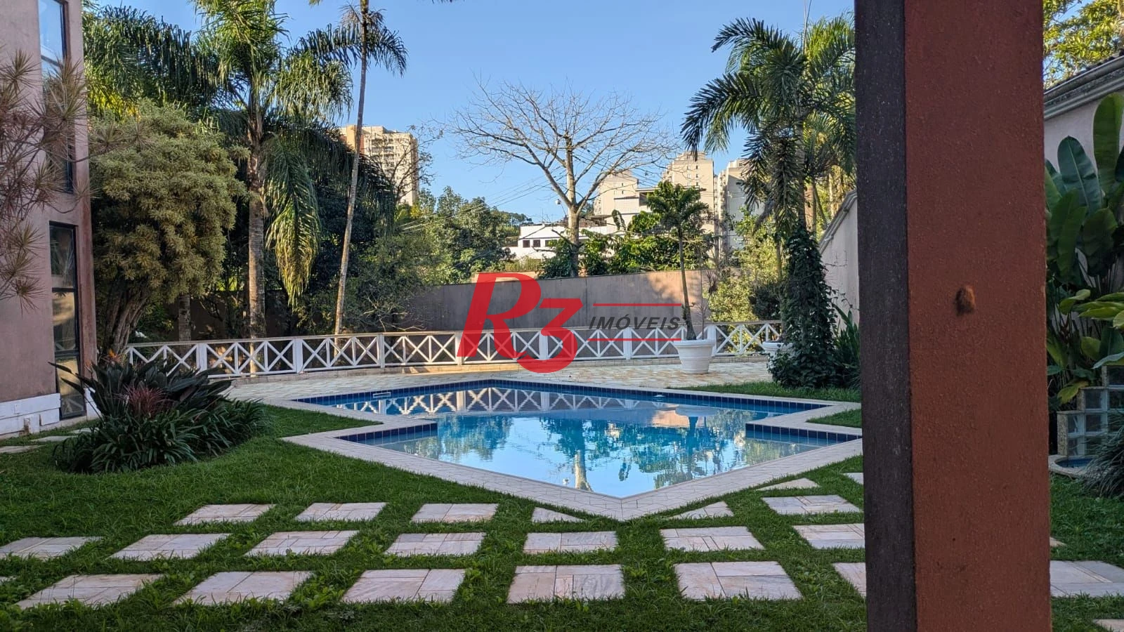 Sobrado com 5 dormitórios à venda, 700 m² por R$ 6.000.000,00 - Morro Nova Cintra - Santos/SP