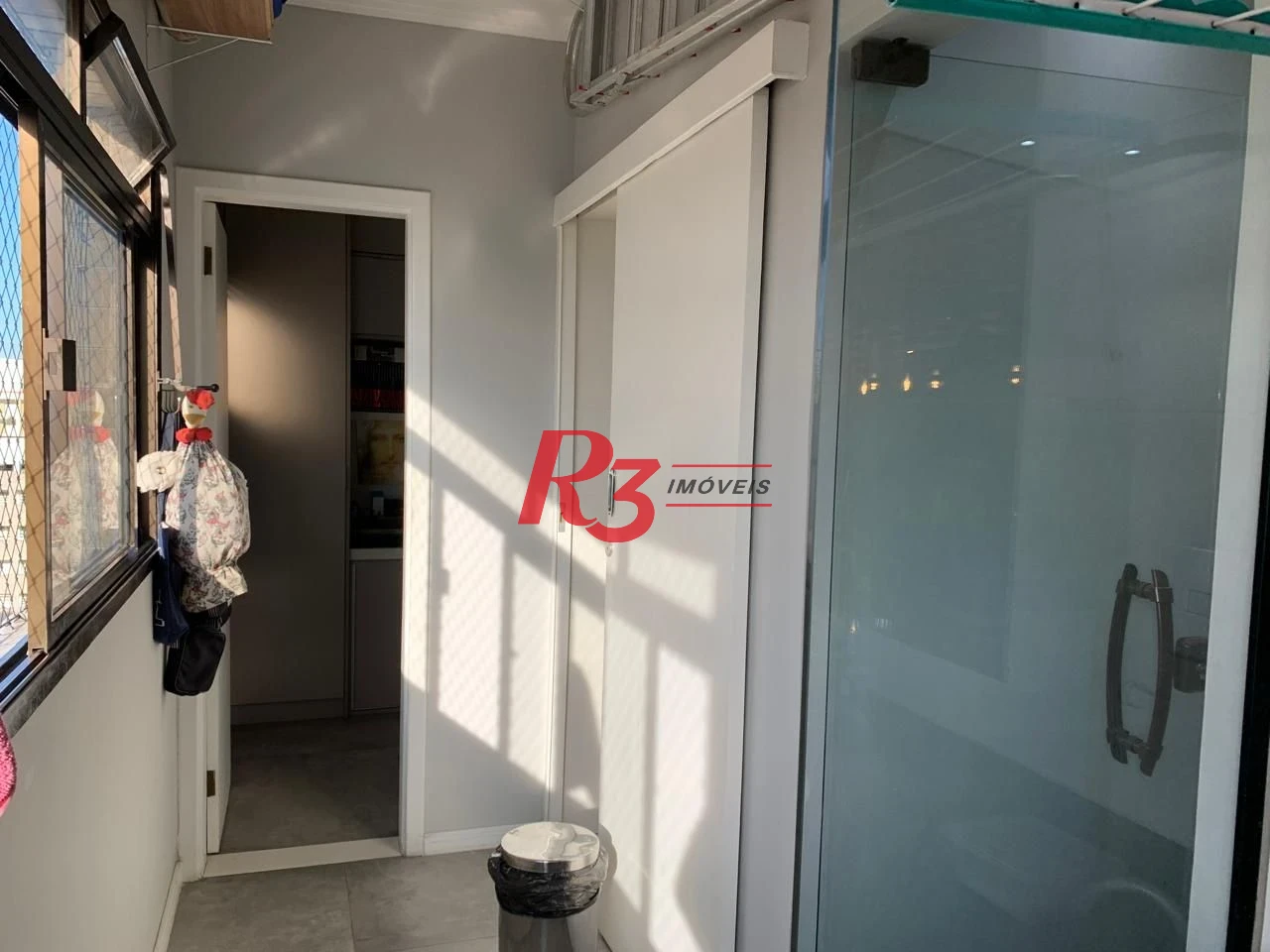 Apartamento com 3 dormitórios à venda, 115 m² por R$ 1.400.000,00 - Gonzaga - Santos/SP