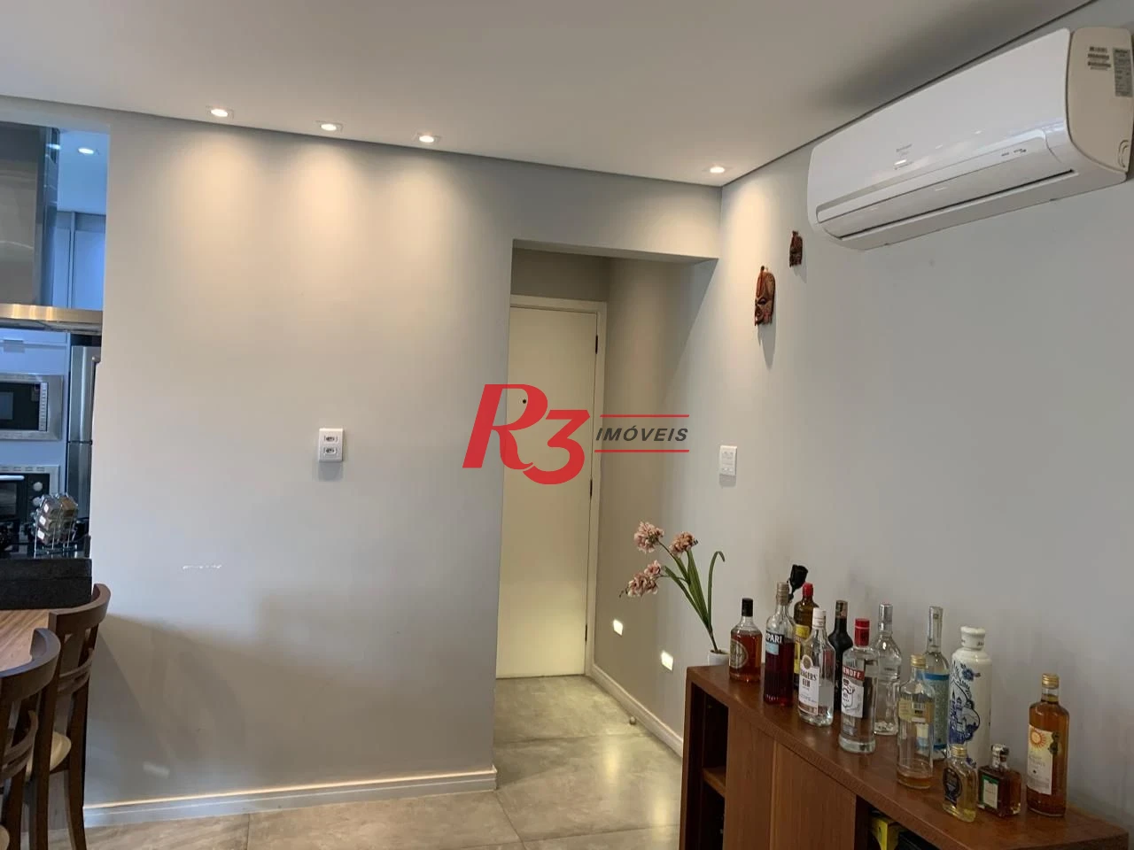 Apartamento com 3 dormitórios à venda, 115 m² por R$ 1.400.000,00 - Gonzaga - Santos/SP