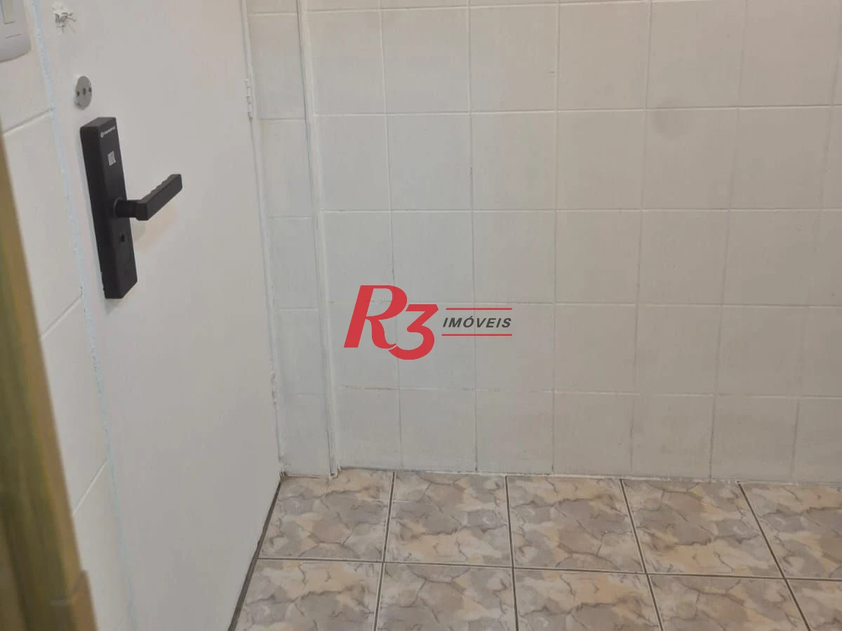 Kitnet com 1 dormitório para alugar, 30 m² por R$ 3.000,00/mês - Boqueirão - Santos/SP