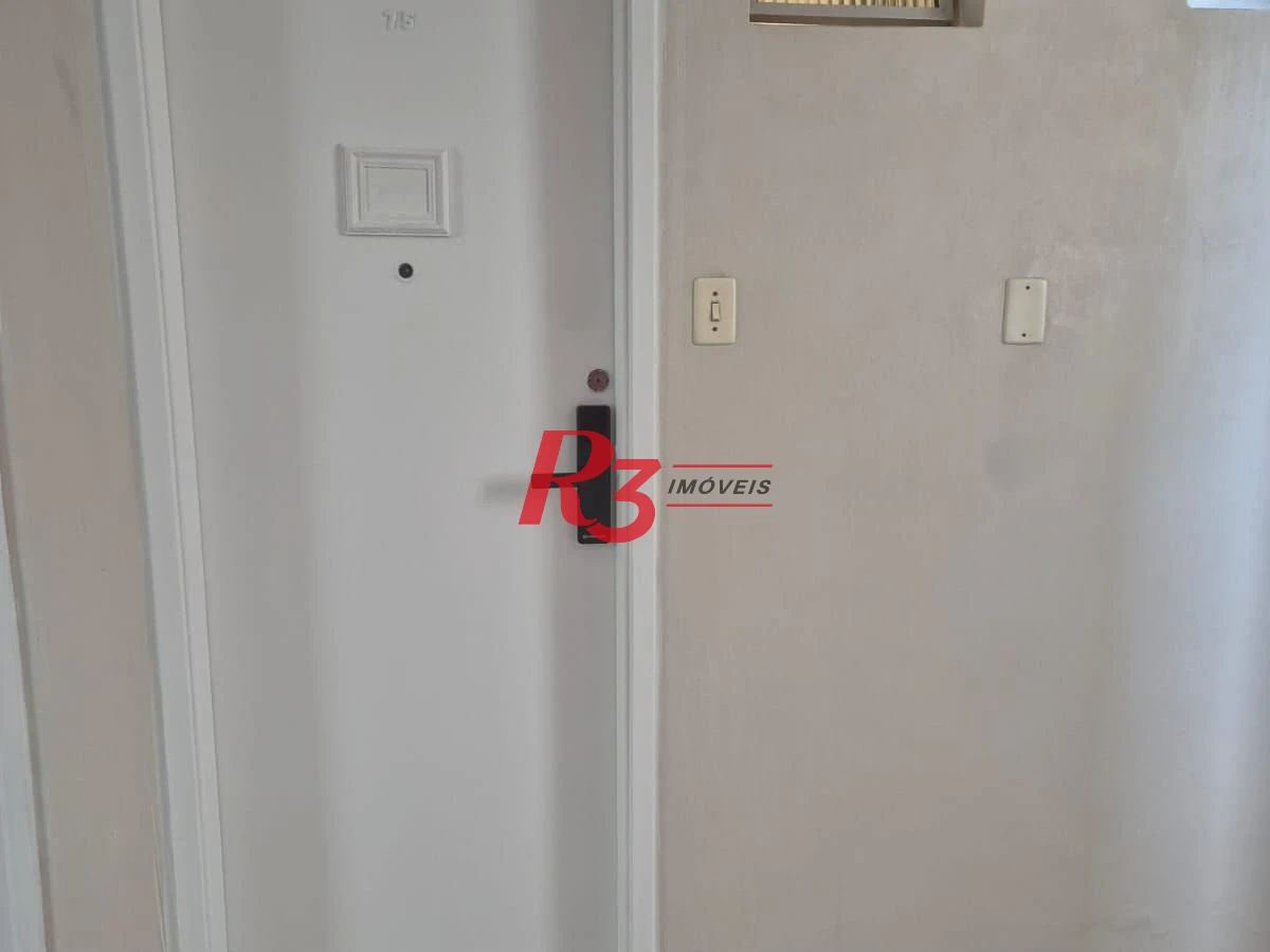 Kitnet com 1 dormitório para alugar, 30 m² por R$ 3.000,00/mês - Boqueirão - Santos/SP