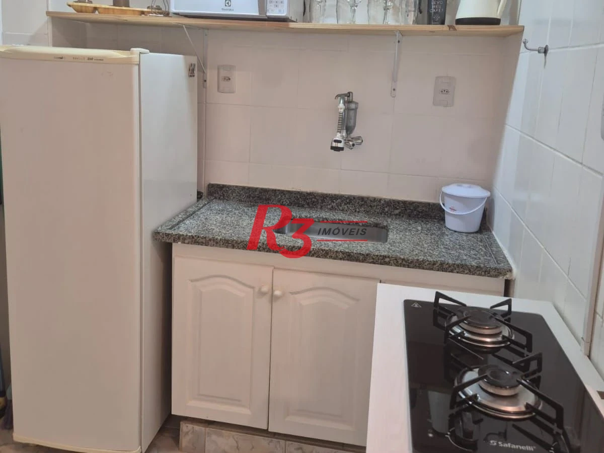 Kitnet com 1 dormitório para alugar, 30 m² por R$ 3.000,00/mês - Boqueirão - Santos/SP