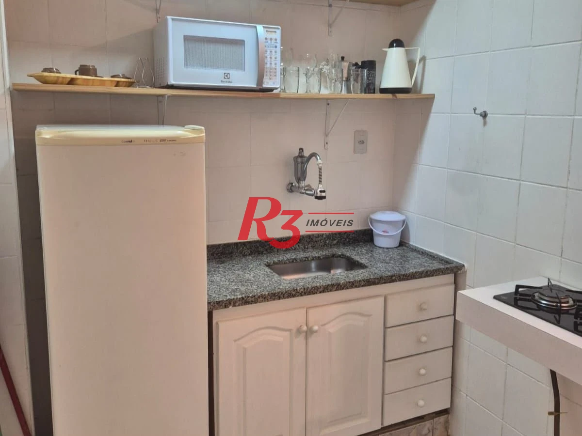 Kitnet com 1 dormitório para alugar, 30 m² por R$ 3.000,00/mês - Boqueirão - Santos/SP