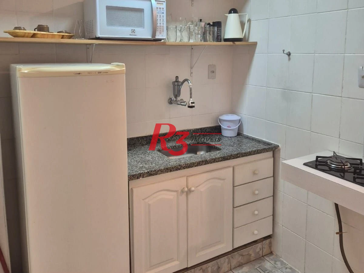 Kitnet com 1 dormitório para alugar, 30 m² por R$ 3.000,00/mês - Boqueirão - Santos/SP