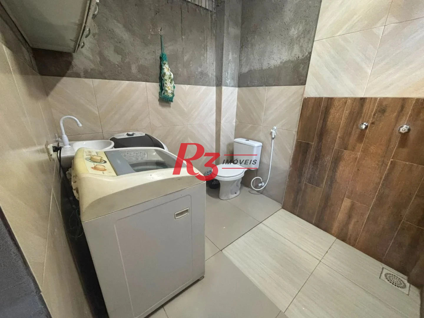 Terreno à venda, 128 m² por R$ 350.000,00 - Caneleira - Santos/SP