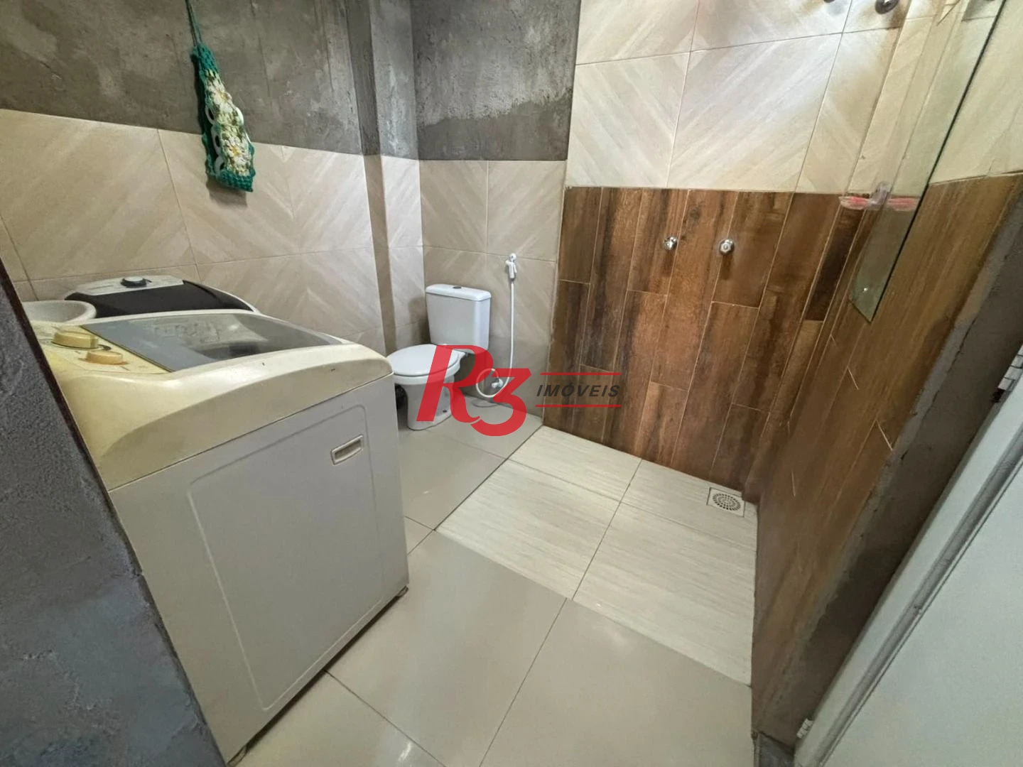 Terreno à venda, 128 m² por R$ 350.000,00 - Caneleira - Santos/SP