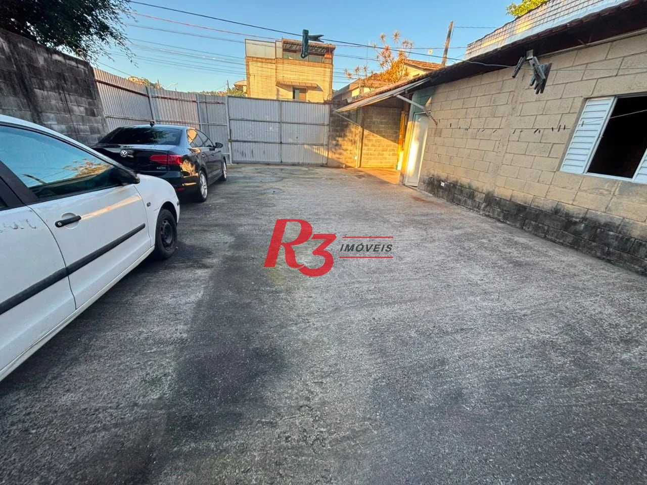 Terreno à venda, 128 m² por R$ 350.000,00 - Caneleira - Santos/SP
