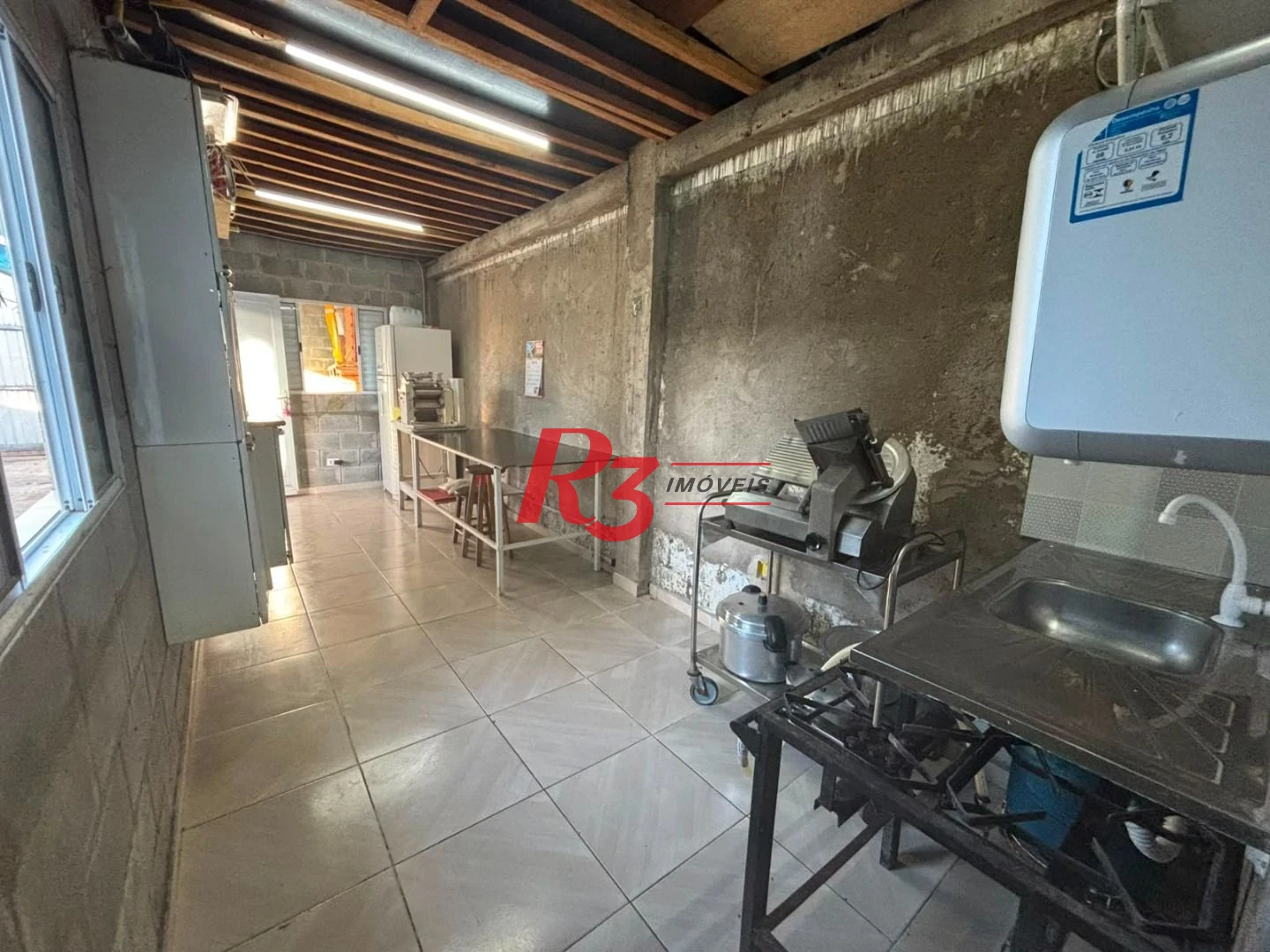 Terreno à venda, 128 m² por R$ 350.000,00 - Caneleira - Santos/SP