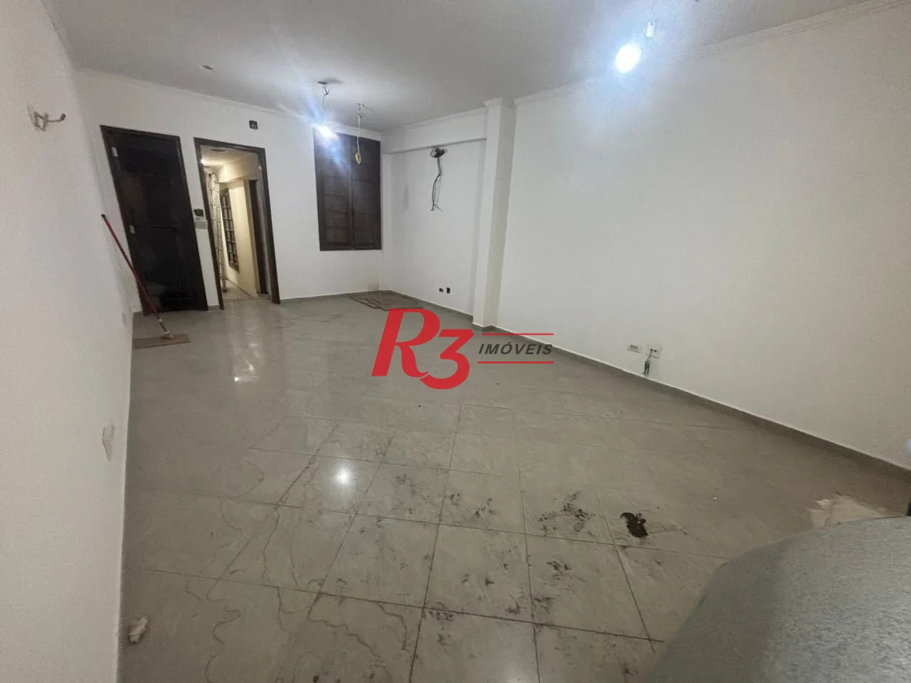 Loja à venda, 240 m² por R$ 700.000,00 - Centro - Santos/SP
