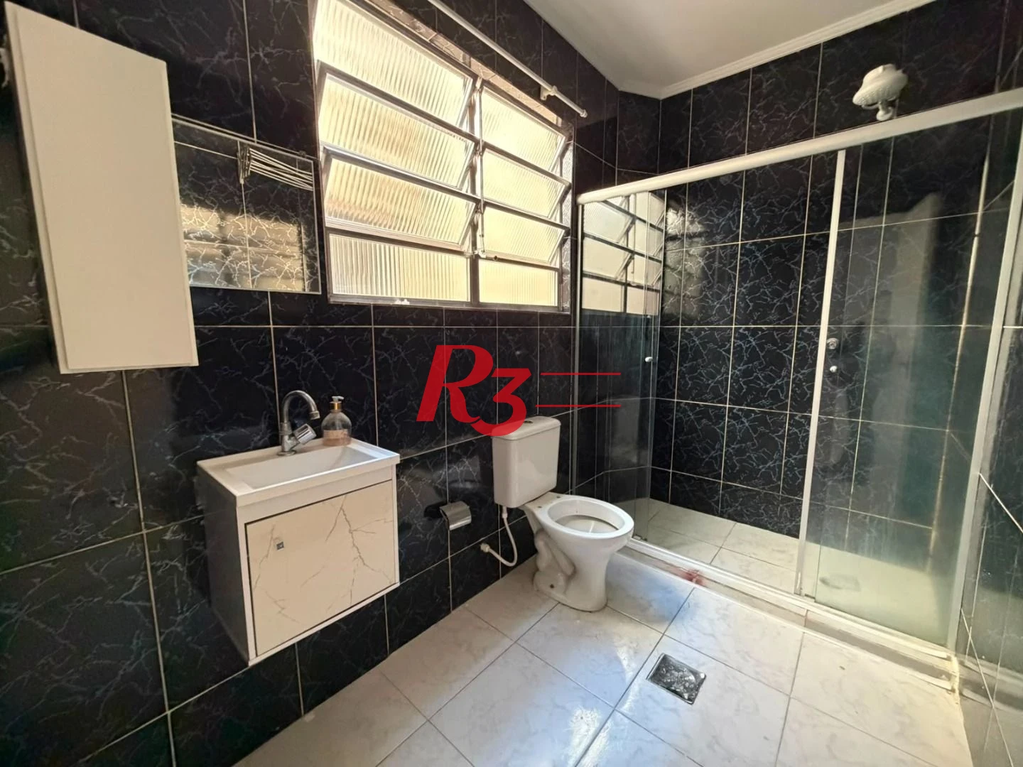 Apartamento a venda no embare