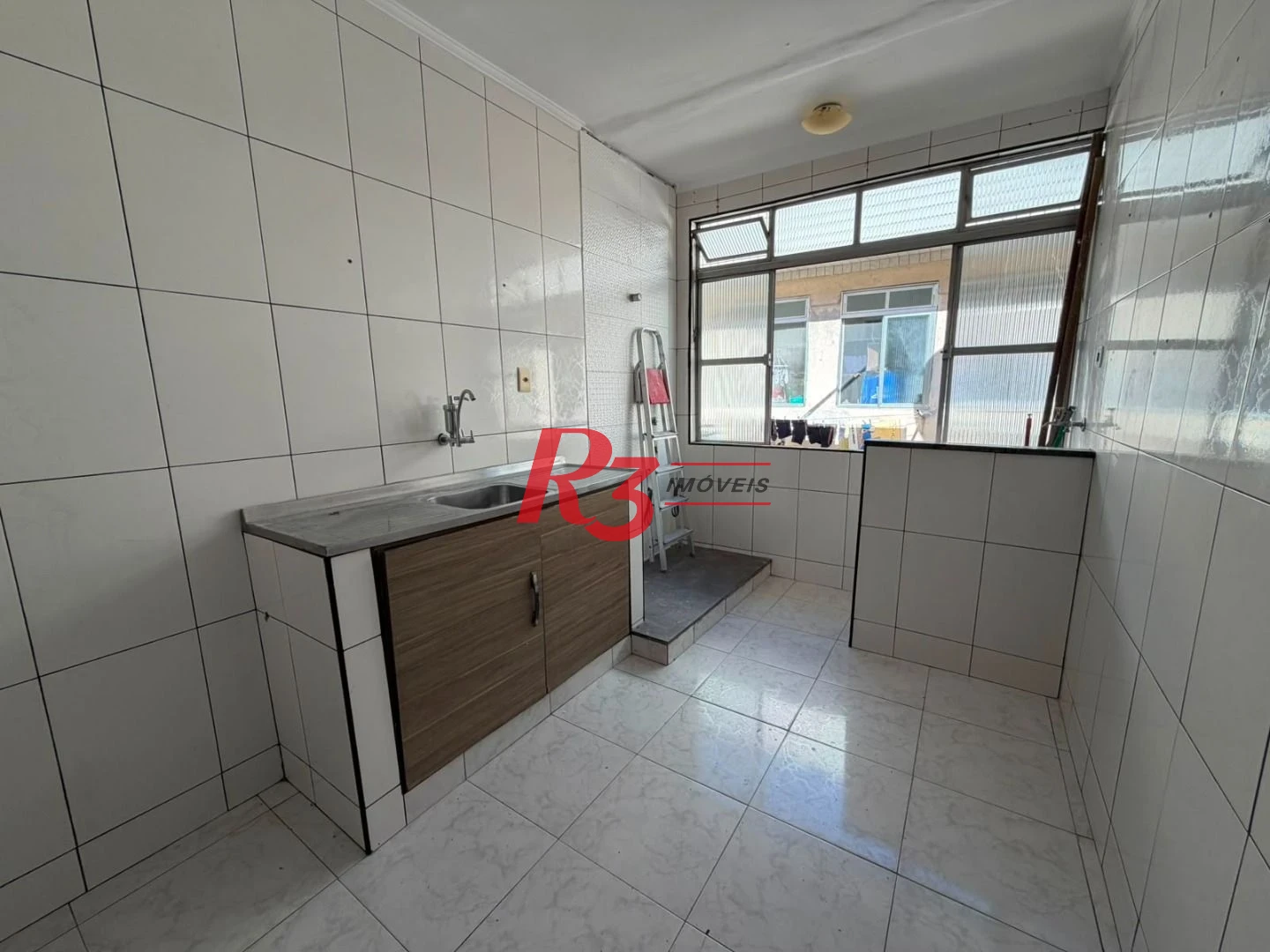 Apartamento a venda no embare