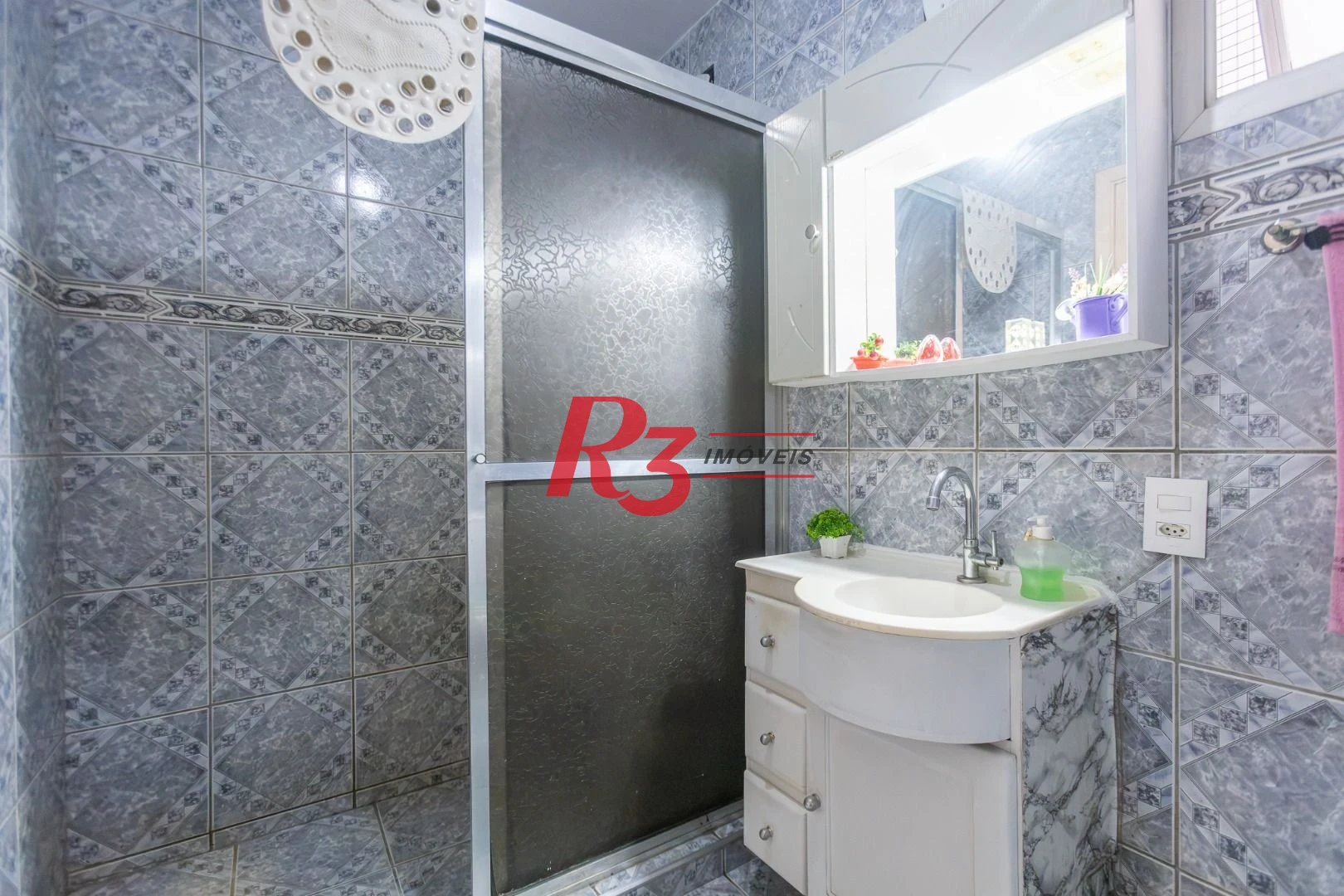 Apartamento com 2 dormitórios à venda, 75 m² por R$ 545.000,00 - Campo Grande - Santos/SP