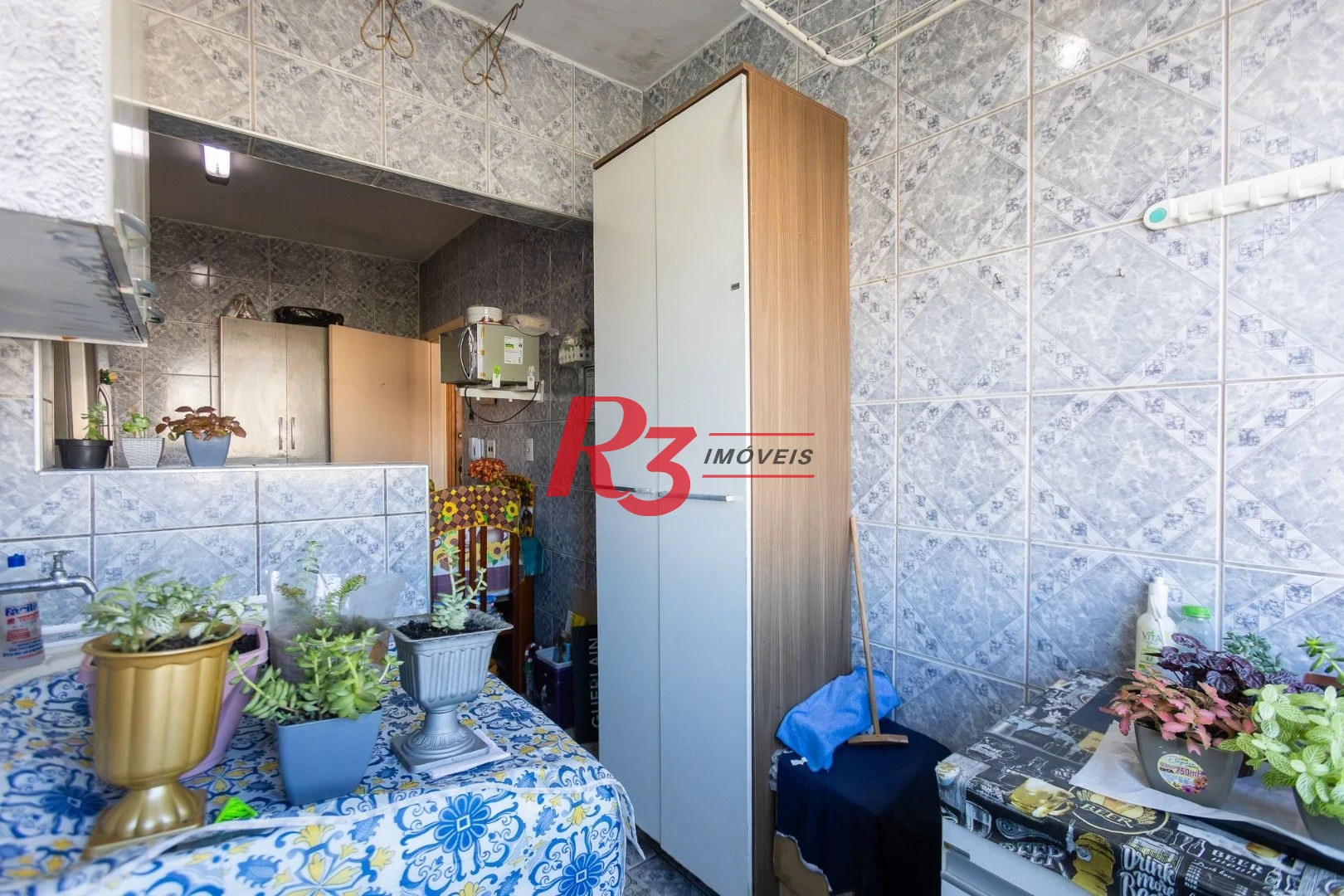 Apartamento com 2 dormitórios à venda, 75 m² por R$ 545.000,00 - Campo Grande - Santos/SP