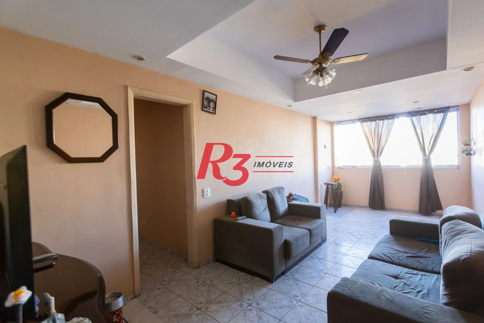 Apartamento com 2 dormitórios à venda, 75 m² por R$ 545.000,00 - Campo Grande - Santos/SP