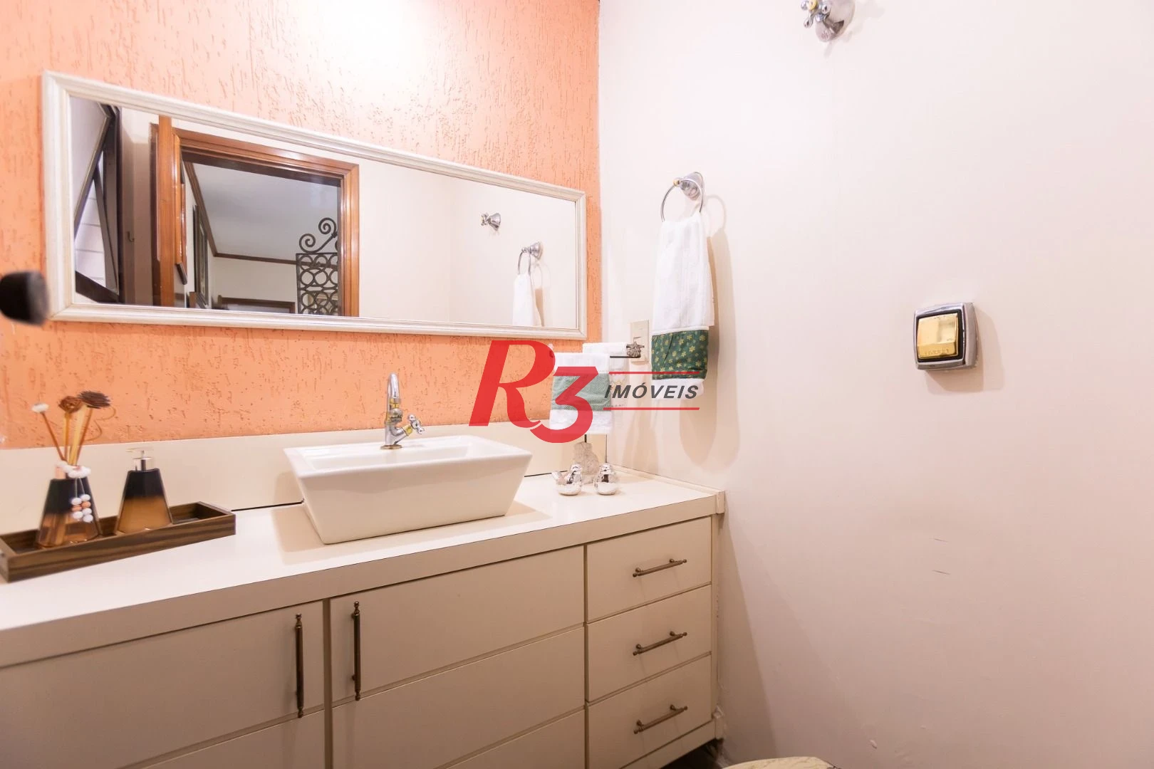 Apartamento com 4 dormitórios à venda, 290 m² por R$ 2.900.000,00 - Boqueirão - Santos/SP
