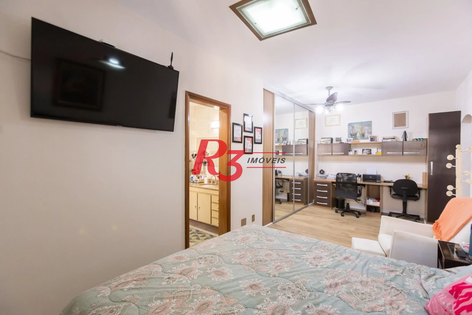 Apartamento com 4 dormitórios à venda, 290 m² por R$ 2.900.000,00 - Boqueirão - Santos/SP