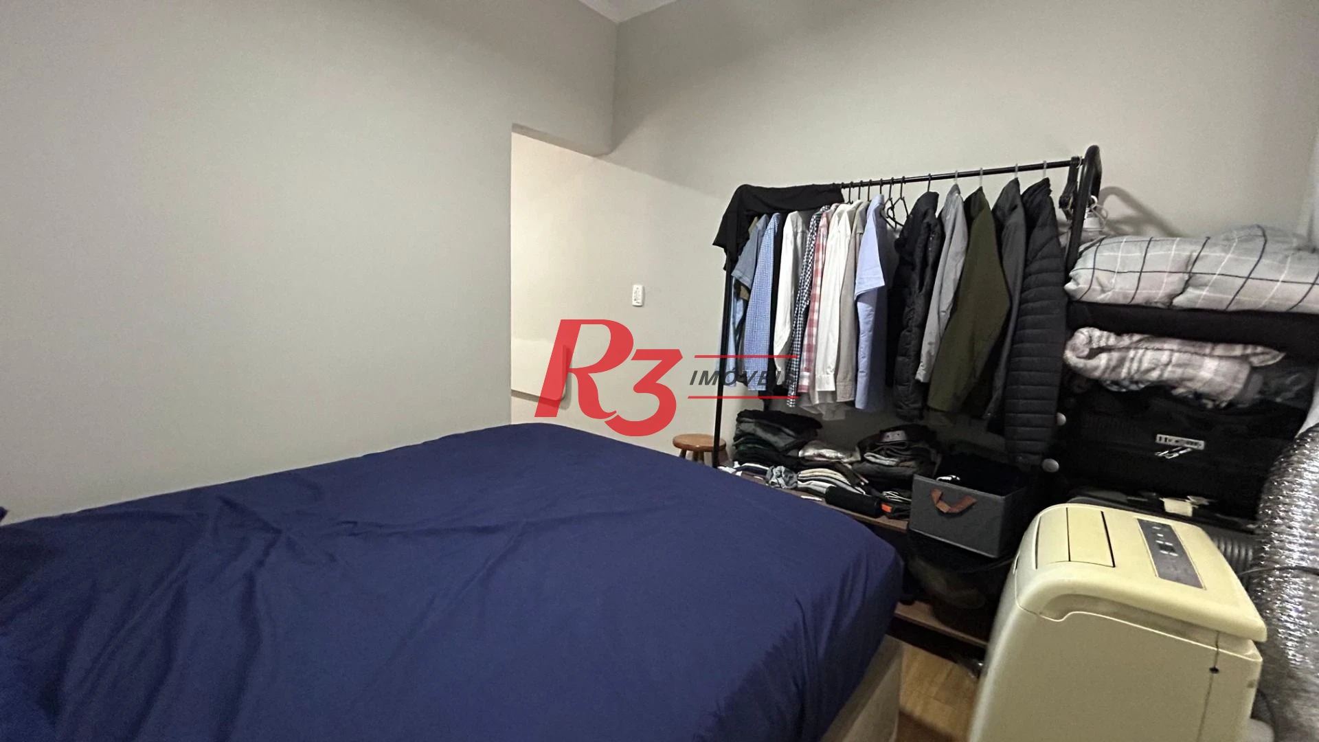 Kitnet com 1 dormitório à venda, 42 m² por R$ 300.000,00 - Embaré - Santos/SP